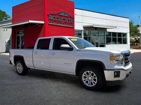 Used 2015 GMC Sierra 1500 SLE w/ SLE Value Package AWD/4WD image 7