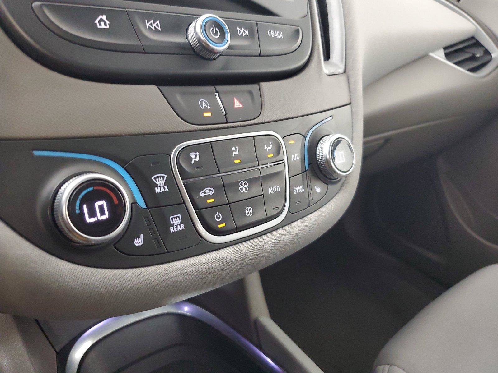 Used 2025 Chevrolet Malibu LT FWD image 29