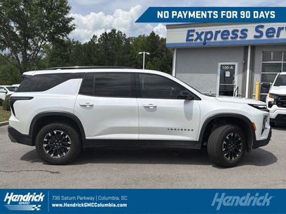 Used 2025 Chevrolet Traverse Z71 w/ Driver Confidence Package