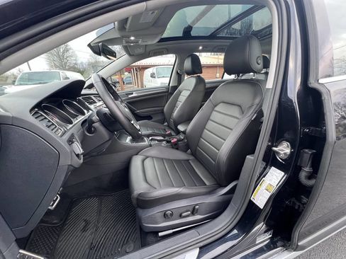 Used 2019 Volkswagen Golf Alltrack SEL image 18