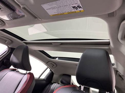 Certified 2024 Toyota Prius Prime XSE image 23