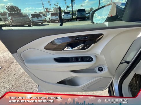 Used 2020 GMC Terrain Denali w/ Denali Premium Package image 24