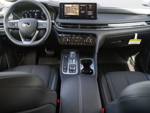 Certified 2026 INFINITI QX60 Luxe w/ Cargo Package image 24