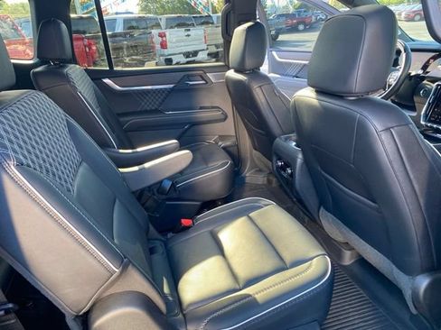 Used 2024 GMC Acadia Denali w/ Super Cruise Package AWD/4WD image 41