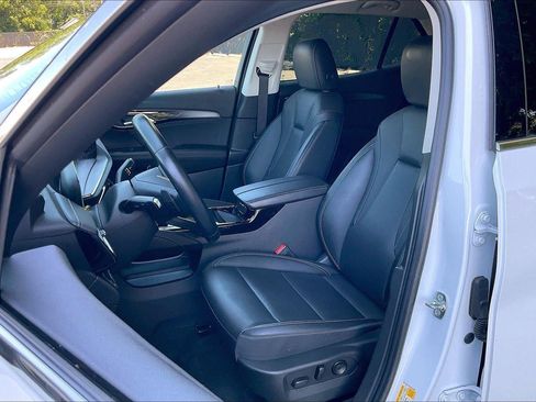 Used 2024 Buick Envision Preferred AWD/4WD image 23