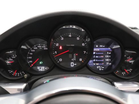 Used 2019 Porsche 911 Carrera image 24