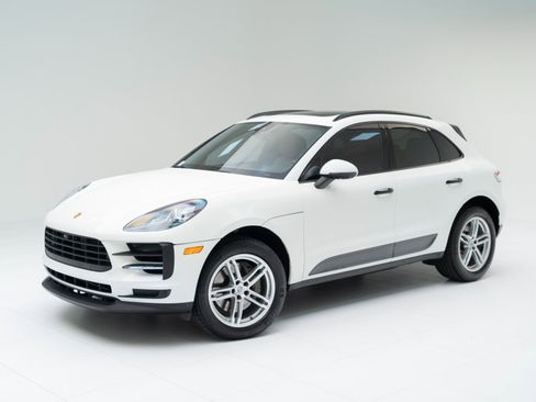 Certified 2021 Porsche Macan S image 1