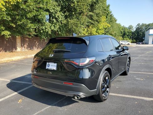 Certified 2025 Honda HR-V Sport image 7