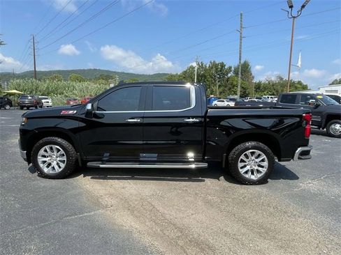 Certified 2021 Chevrolet Silverado 1500 LTZ image 2