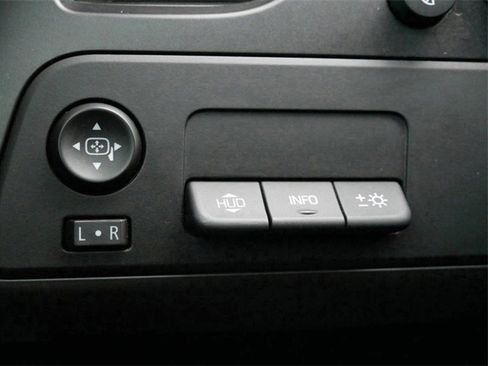 Used 2016 Chevrolet Corvette Z06 w/ 3LZ Preferred Equipment Group image 25