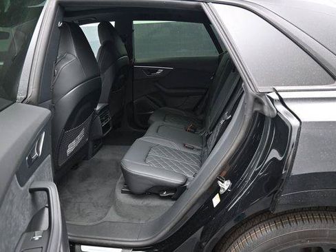 New 2026 Audi SQ8 Premium Plus AWD/4WD image 11