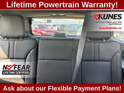 Used 2024 Chevrolet Suburban RST image 37