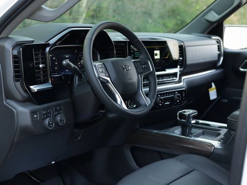 New 2026 Chevrolet Silverado 1500 RST image 9
