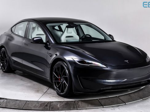 Used 2024 Tesla Model 3 Performance image 1