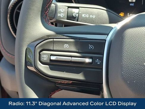 Used 2026 Chevrolet Colorado Z71 AWD/4WD image 7