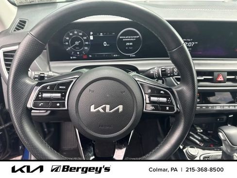 Used 2024 Kia Seltos SX AWD/4WD image 11