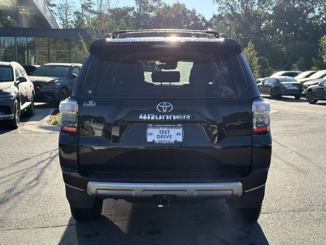 Used 2022 Toyota 4Runner TRD Off-Road AWD/4WD image 7