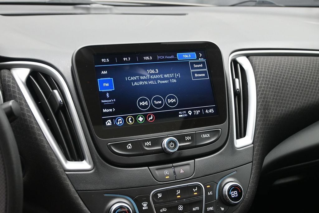 Used 2024 Chevrolet Malibu LT FWD image 14