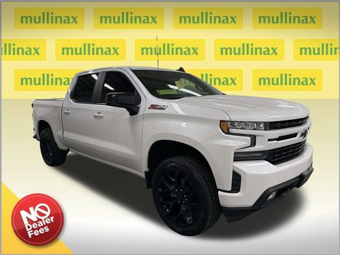 Used 2020 Chevrolet Silverado 1500 RST image 1