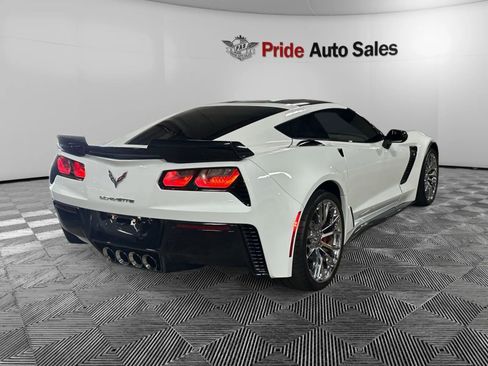 Used 2016 Chevrolet Corvette Z06 w/ 2LZ Preferred Equipment Group RWD image 7