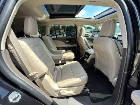 Used 2024 Lincoln Aviator Reserve w/ Equipment Group 201A RWD image 10