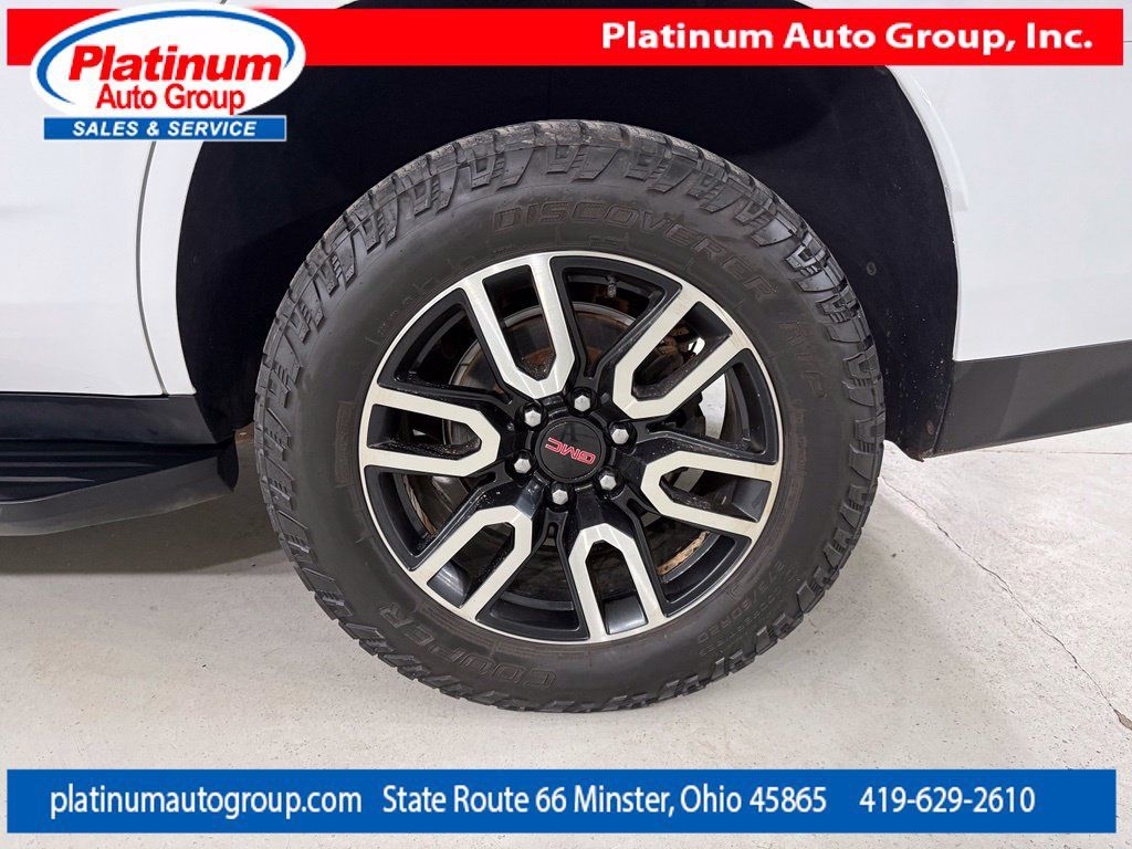 Used 2023 GMC Yukon AT4 AWD/4WD image 55