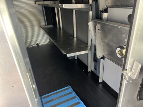 Used 2024 RAM ProMaster 3500 image 14