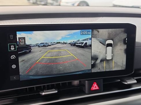 New 2027 Kia Carnival SX Prestige FWD image 24