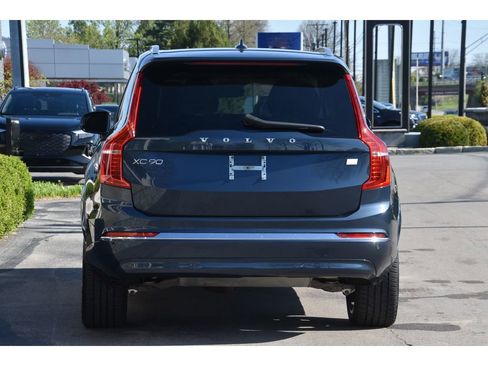 Certified 2024 Volvo XC90 T8 Plus w/ Protection Package AWD/4WD image 5