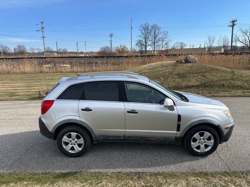 Used 2015 Chevrolet Captiva Sport LS image 3