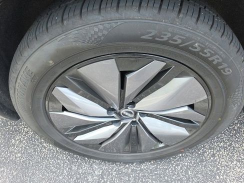 Certified 2024 Nissan Ariya FWD image 6