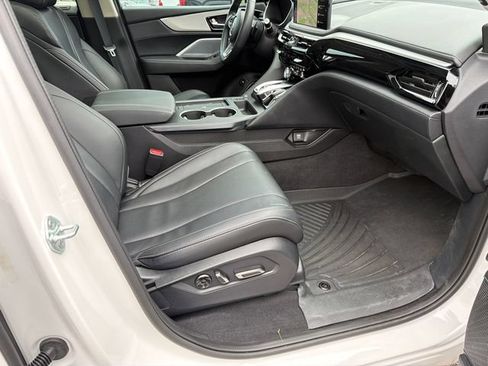 Used 2025 Acura MDX FWD w/ Technology Package image 13