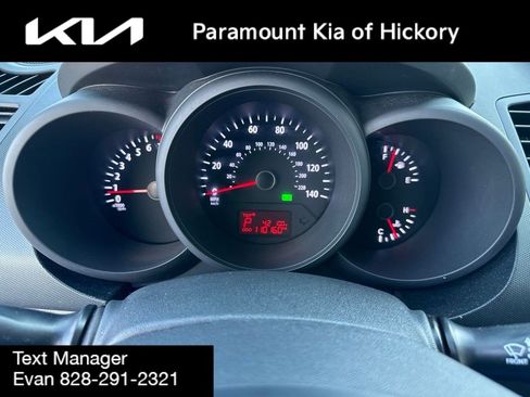 Used 2012 Kia Soul FWD image 26
