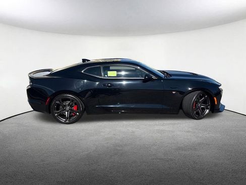 Certified 2023 Chevrolet Camaro SS RWD image 15