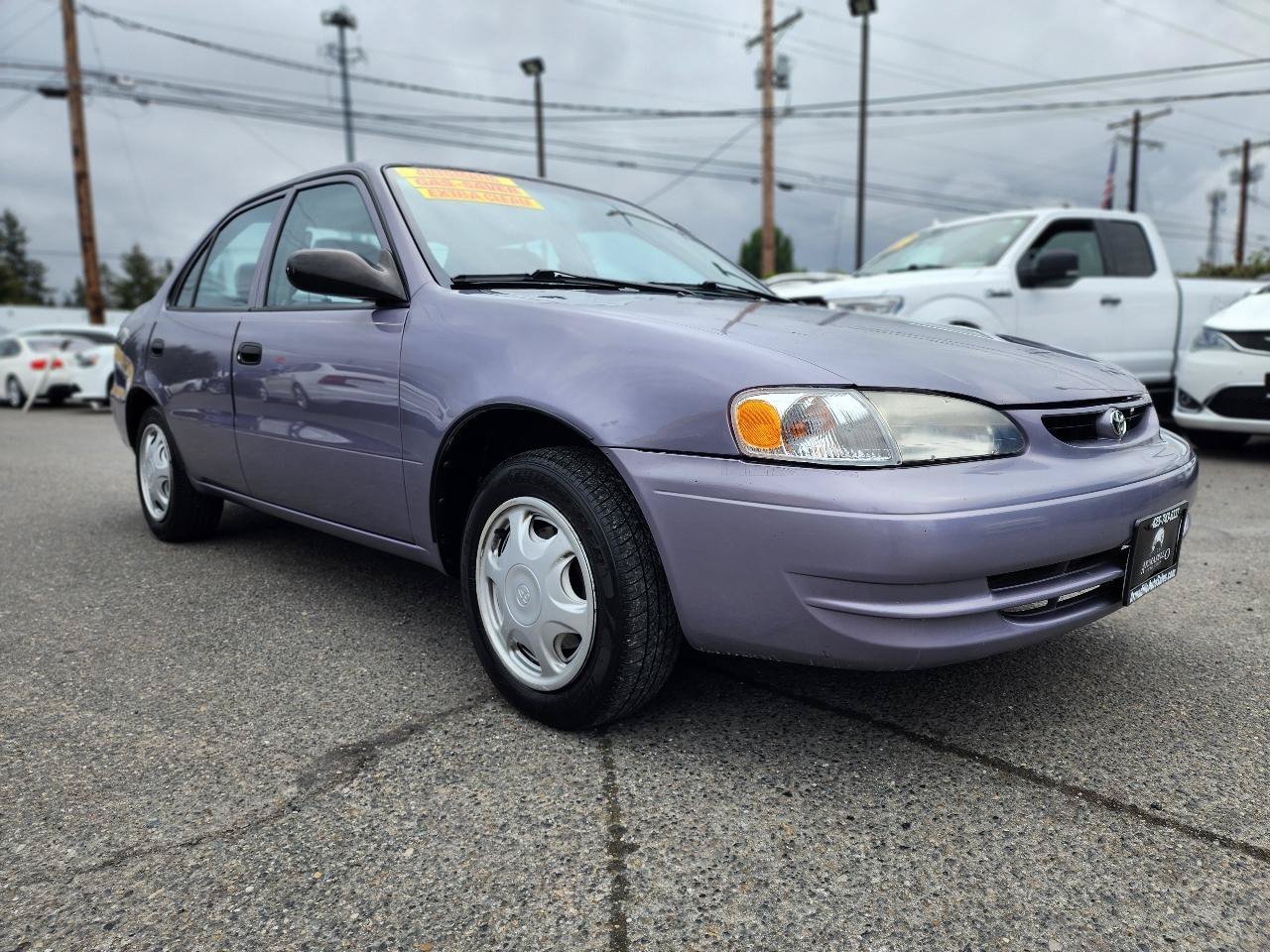 Used 1998 Toyota Corolla FWD image 2