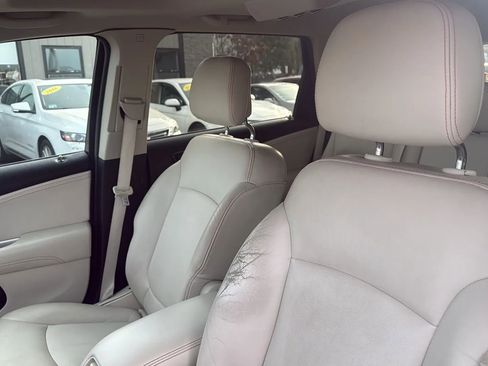 Used 2012 Dodge Journey Crew w/ Flexible Seating Group image 13