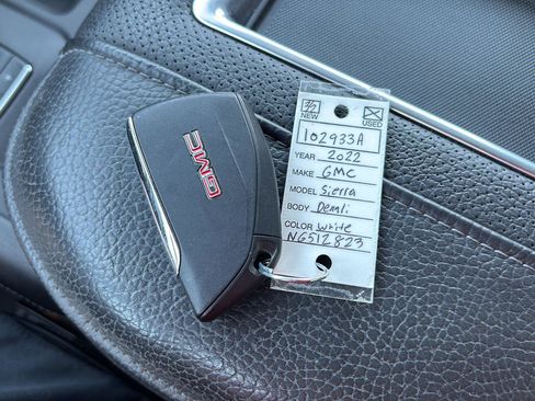 Used 2022 GMC Sierra 1500 Denali w/ Technology Package image 34