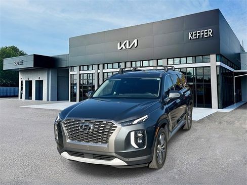 Used 2022 Hyundai Palisade SEL w/ Convenience Package image 1