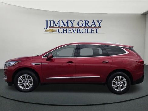 Used 2021 Buick Enclave Essence image 6