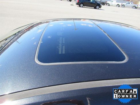 Used 2016 Chevrolet Cruze LT w/ Sun, Sound and Sport Package image 10