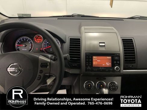 Used 2010 Nissan Sentra 2.0 S FWD image 19