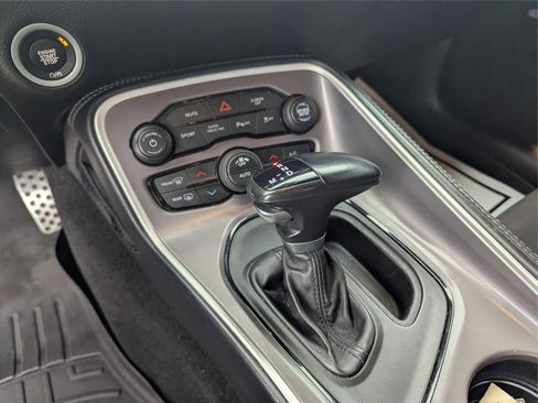 Used 2022 Dodge Challenger R/T w/ Shaker Package image 22