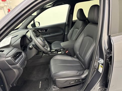 Used 2026 Subaru Forester Limited AWD/4WD image 13