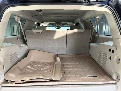 Used 2017 GMC Yukon XL Denali image 34