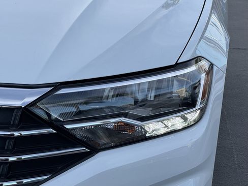 Used 2020 Volkswagen Jetta S image 6