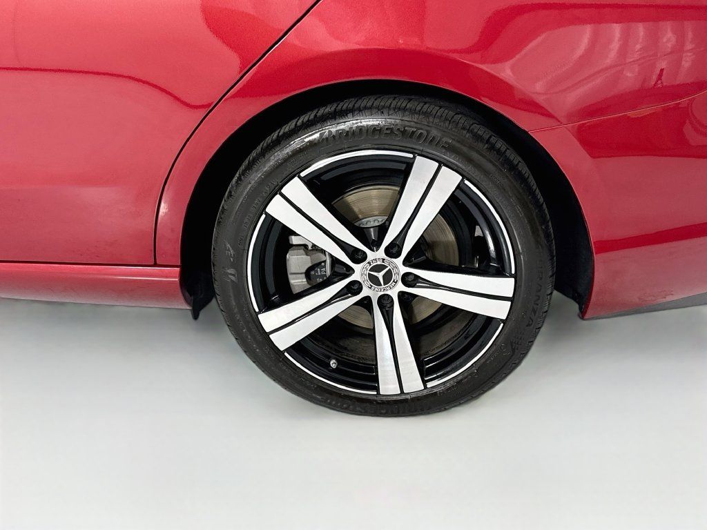 Certified 2025 Mercedes-Benz C 300 Sedan image 31