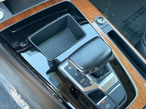 Used 2023 Audi Q5 2.0T Premium Plus image 29