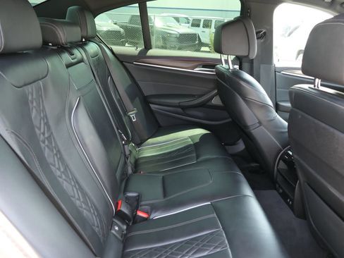 Used 2023 BMW M550i xDrive AWD/4WD image 24