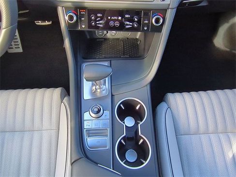 Certified 2025 Genesis G70 2.5T w/ Sport Prestige Package image 17