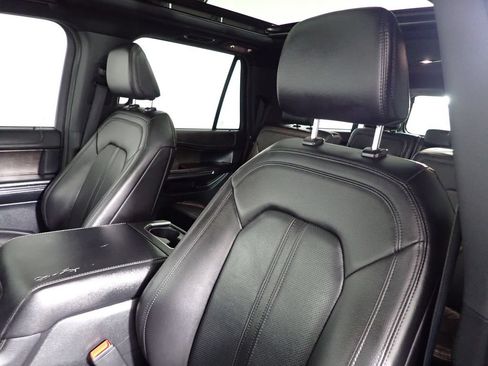 Used 2021 Ford Expedition Max Limited AWD/4WD image 24